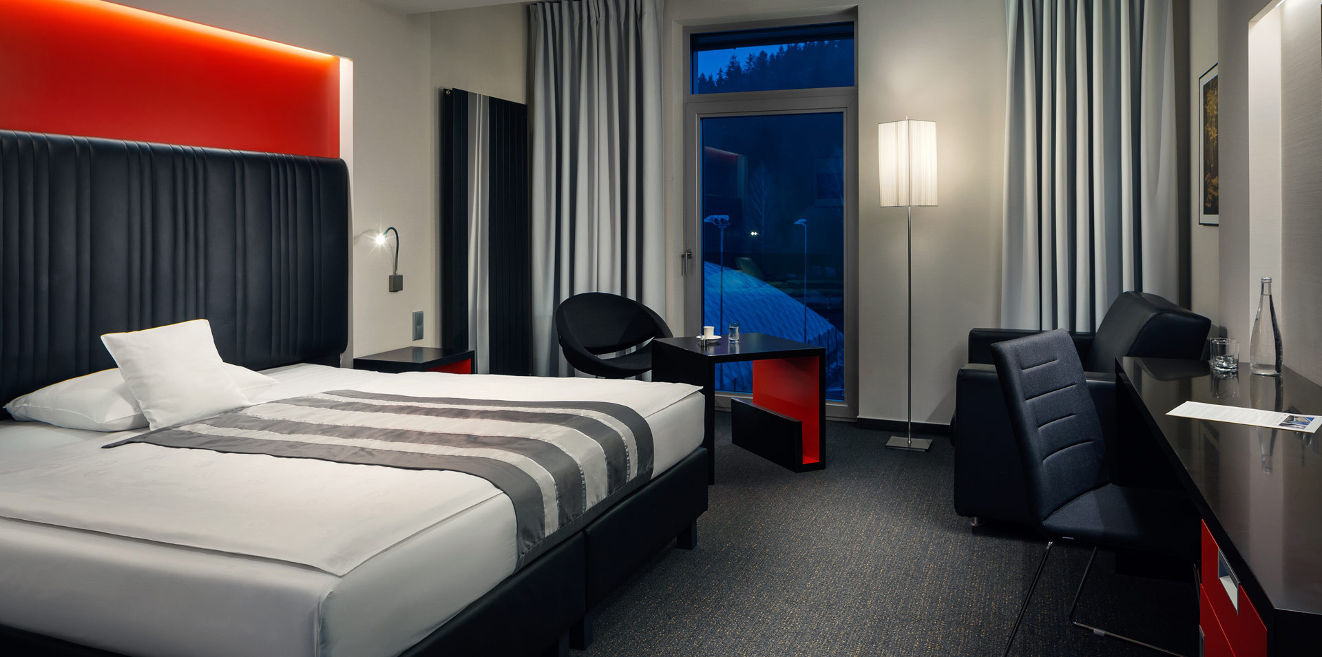 HOTEL DAVÍDEK|Prostorné pokoje a nadčasový design|rychlé wi-fi 50/50 Mbps